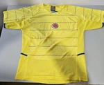 Vintage Colombia 2004 Home Soccer Jersey Football Kit Shirt Size Unlicensed Used. Price: $36.24.