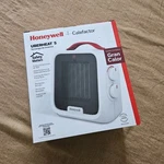 Honeywell Uberheat 5 Ceramic Portable Space Heater Tip-over Protection New. Price: $25.99.