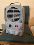 Lakewood Fan Electric Utility Space Heater Model 792 /c 750 1500 Watts Works Used. Price: $15.00.