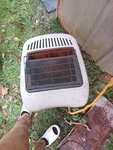 Mr. Heater F299811 Vent Free Radiant Natural Gas - White Used. Price: $125.00.